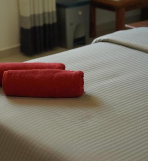 فندق Surf Lavender