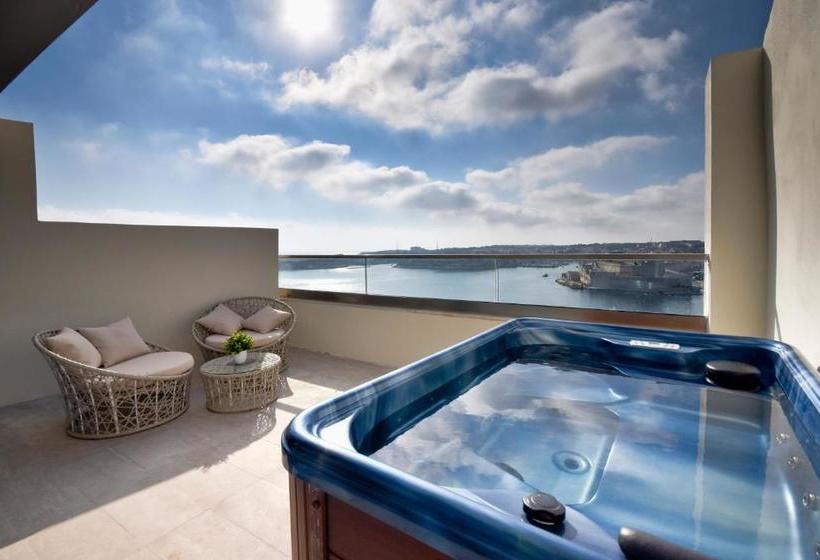 هتل The British Suites