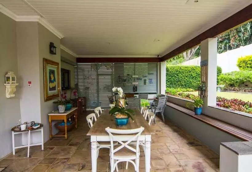 Hotelli The Hamptons Guest House