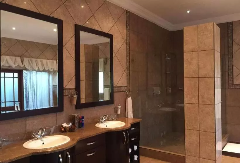 هتل Witwater Guest House & Spa