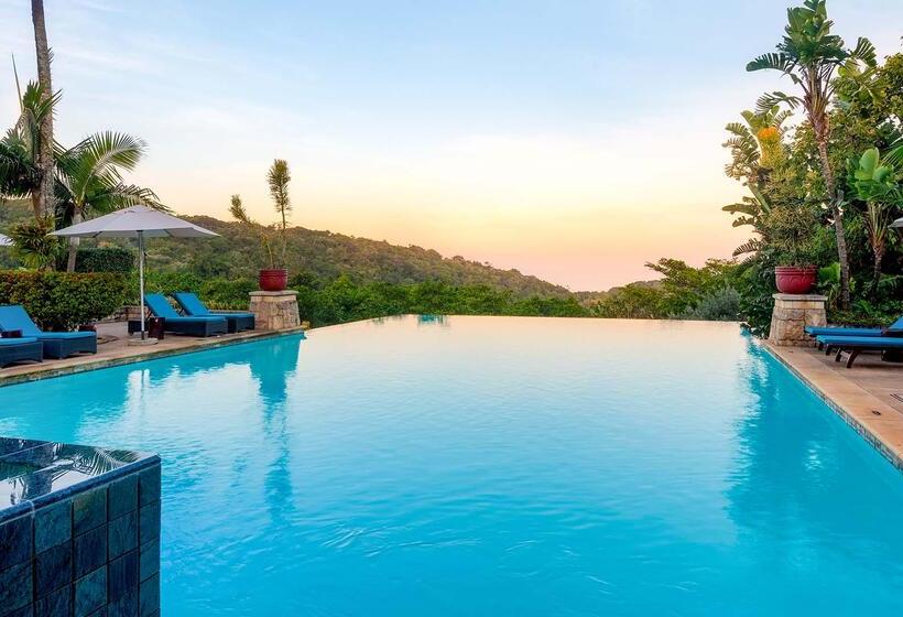 בית מלון כפרי Zimbali Lodge