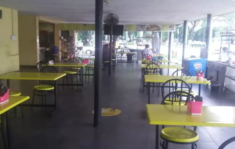 Mawanza Motel