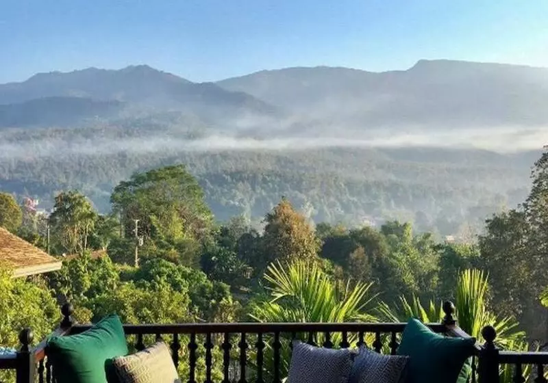 استراحتگاه Chantra Khiri Chalet