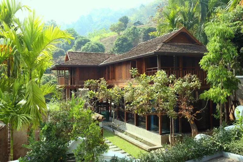 استراحتگاه Chantra Khiri Chalet