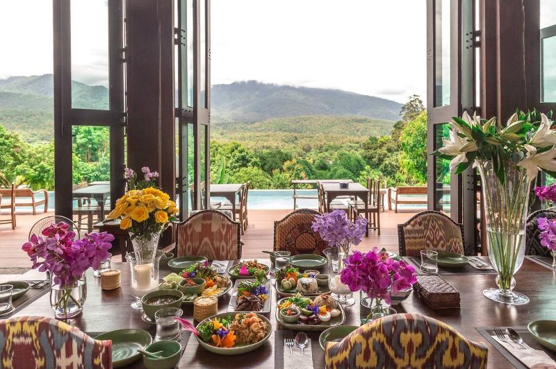 리조트 Chantra Khiri Chalet