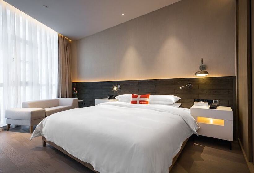 Swisstouches Guangzhou Hotel Residences