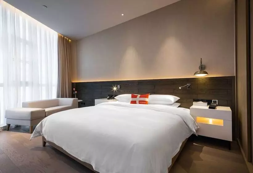 Swisstouches Guangzhou Hotel Residences