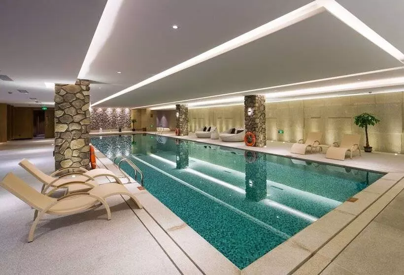 Swisstouches Guangzhou Hotel Residences