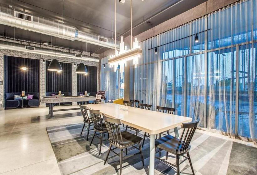 فندق Aloft Dallas Arlington Entertainment District
