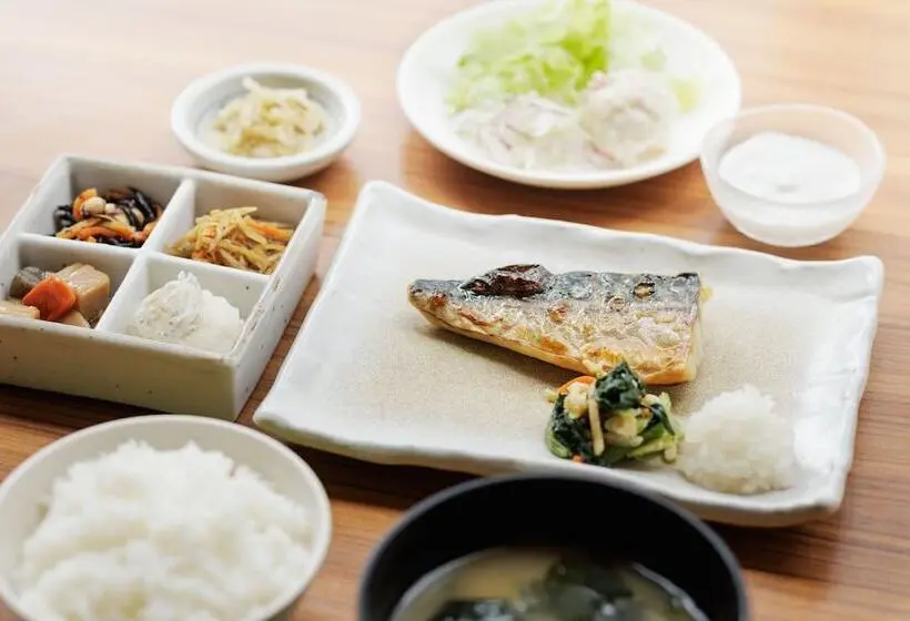 בית מלון כפרי Four Points Flex By Sheraton Osaka Umeda