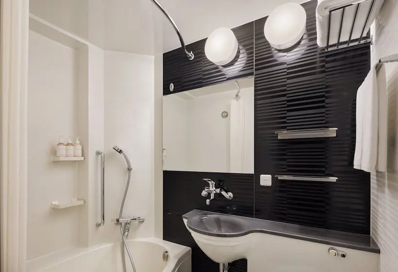 בית מלון כפרי Four Points Flex By Sheraton Osaka Umeda