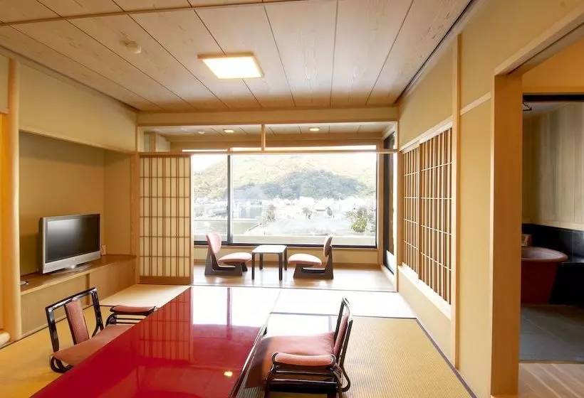 Hotelli Izu Mitsuhama Syoutoukan