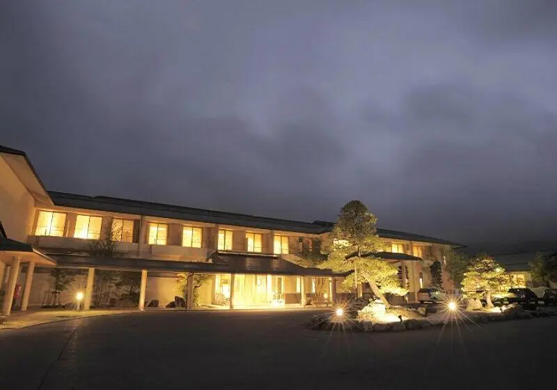 Hotelli Kamedake Onsen Tamaminesansou