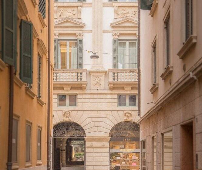 هتل Palazzo Monga Boutique Guesthouse