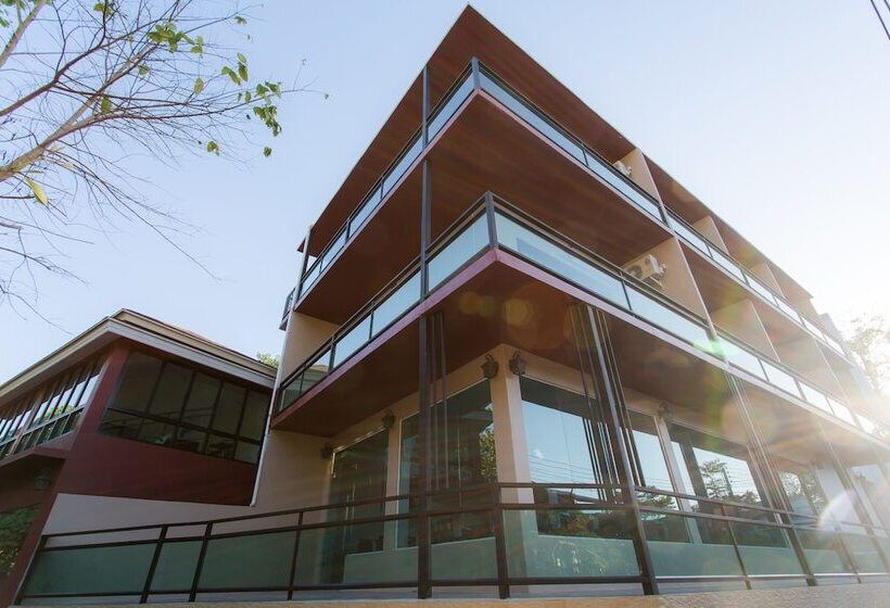 هتل Phi Phi Top View Resort