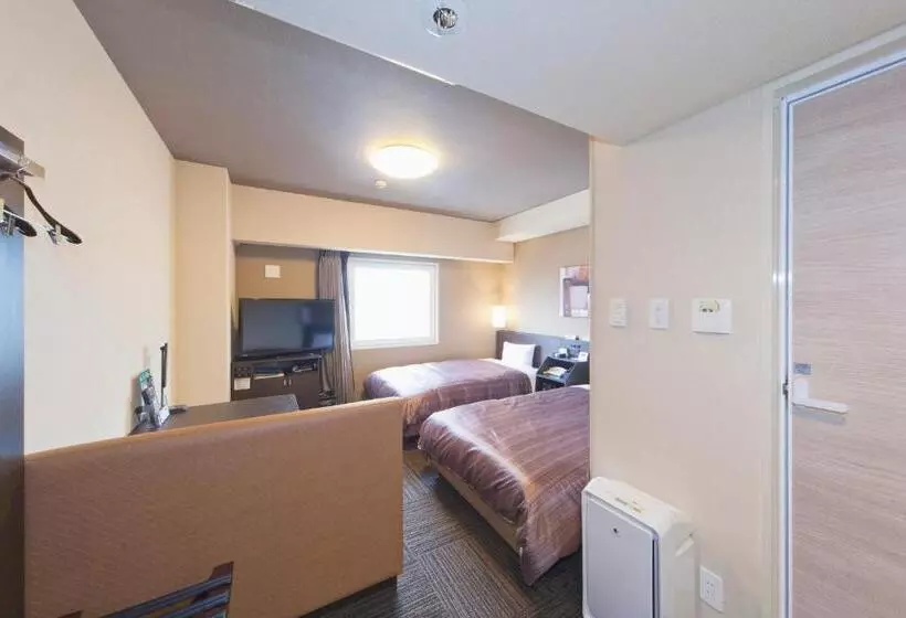 Hotelli Route Inn Saiki Ekimae