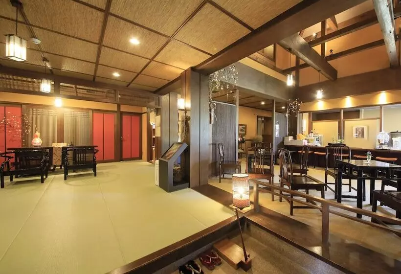 Hotelli Saikatei Jidaiya