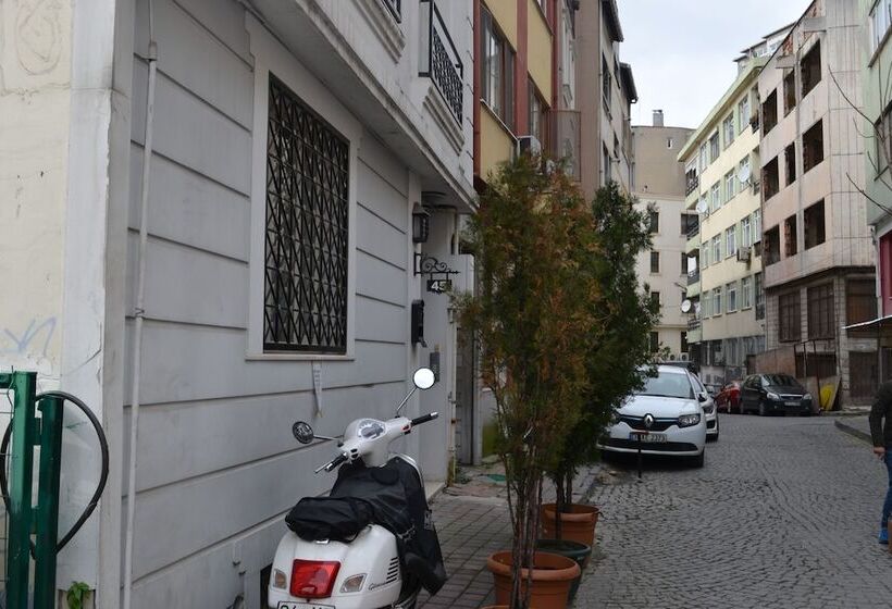 Seven Days Hotel   İstanbul