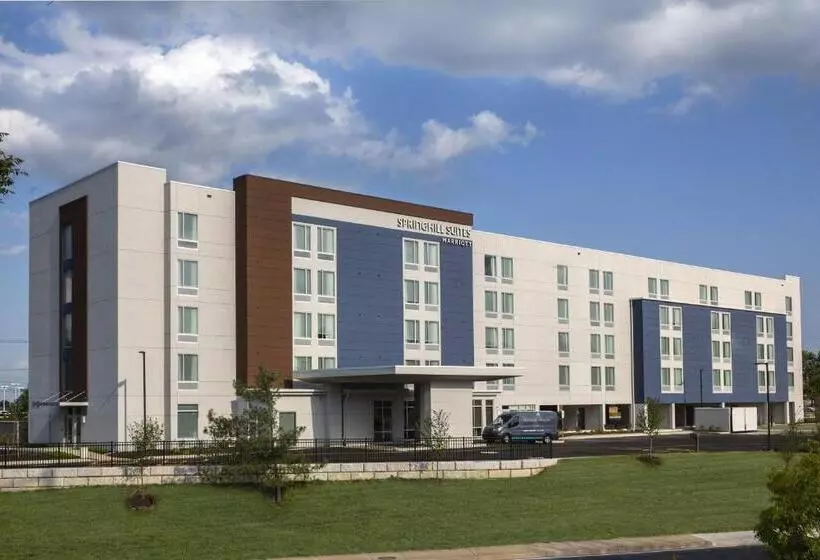 Hotelli Springhill Suites By Marriott Newark Downtown