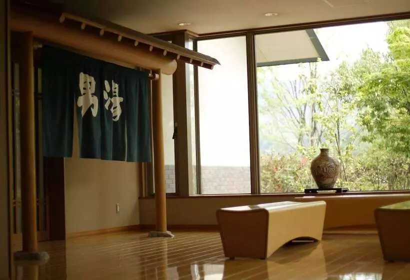 Hotelli Kamedake Onsen Tamaminesansou