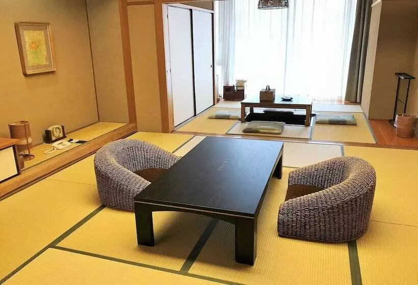 Hotelli Kamedake Onsen Tamaminesansou