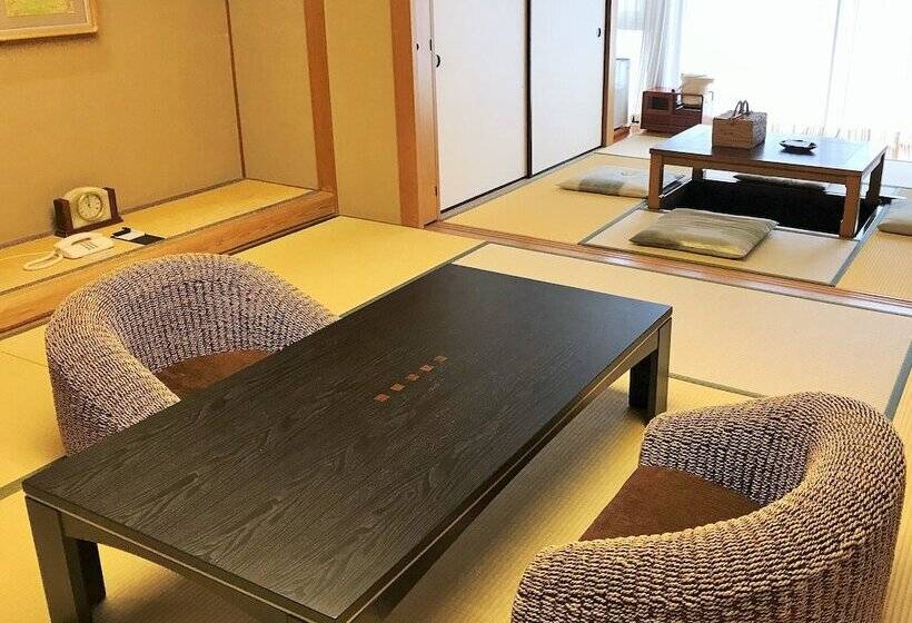 Hôtel Kamedake Onsen Tamaminesansou