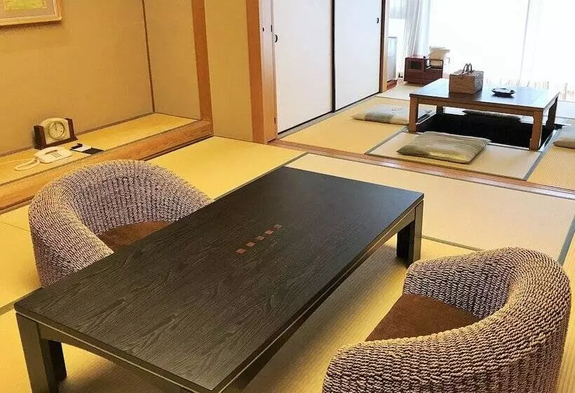 Hotelli Kamedake Onsen Tamaminesansou