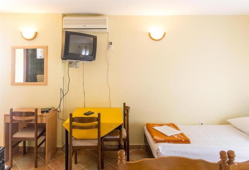 پانسیون Guest House Blue Coast