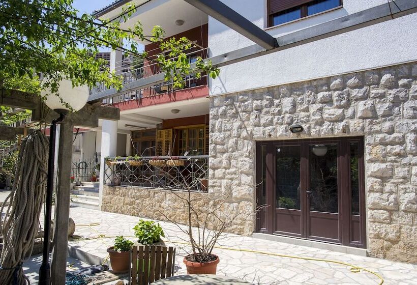 پانسیون Guest House Blue Coast