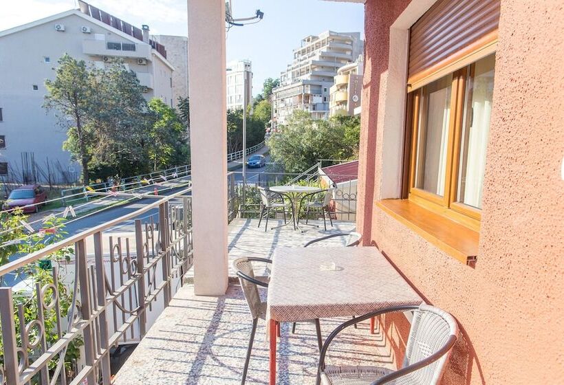 پانسیون Guest House Blue Coast