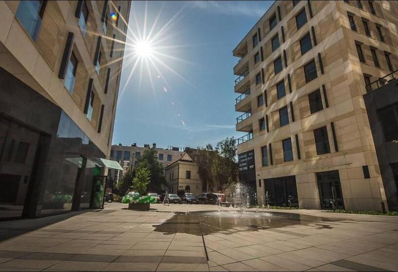 P&o Serviced Apartments Solec