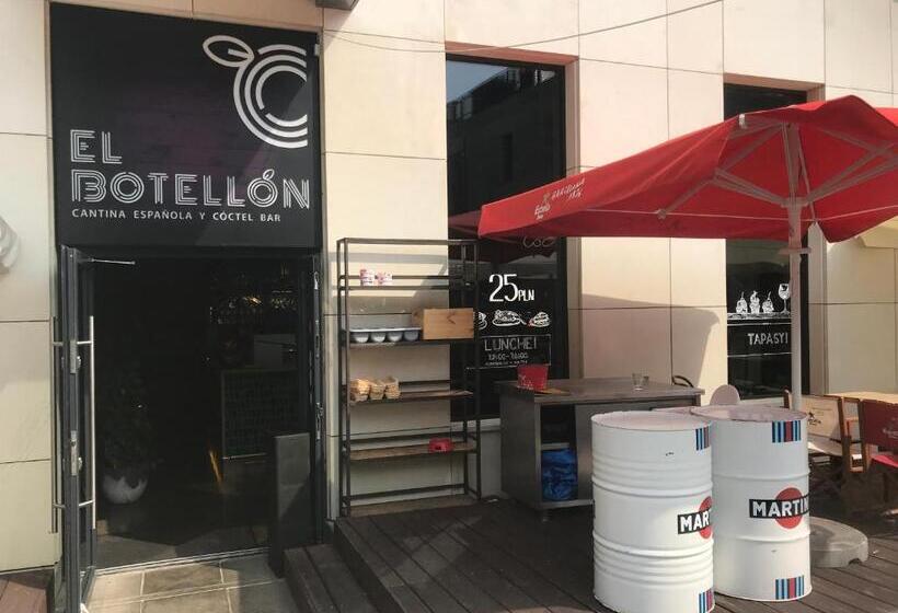 P&o Serviced Apartments Solec