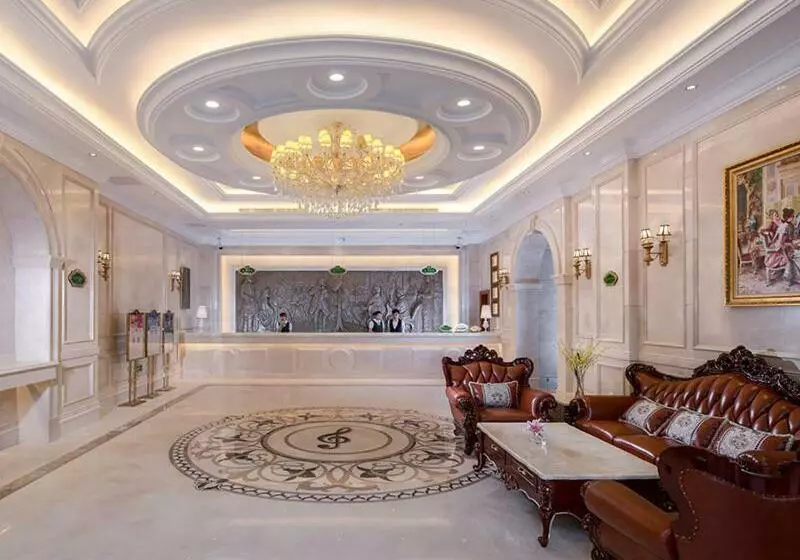 Vienna International Hotel Shenzhen Caopu Jindaotian