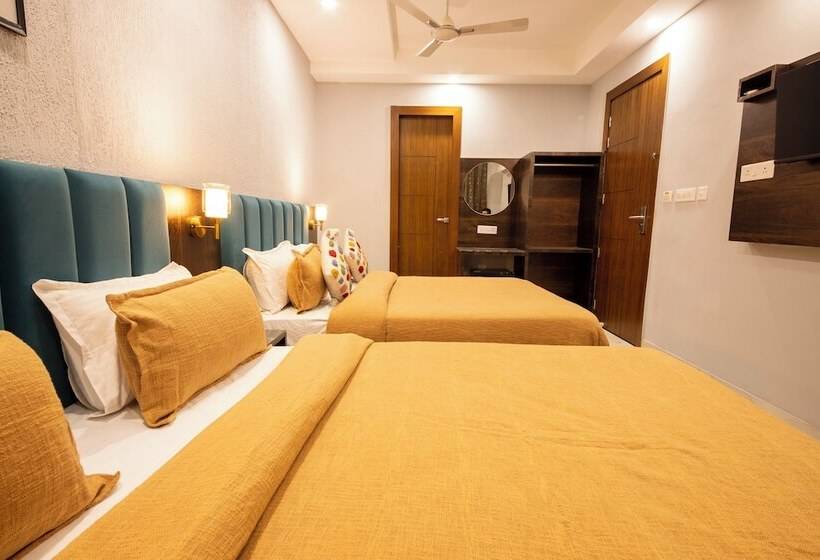 هتل Perfectstayz Laxmi Heritage