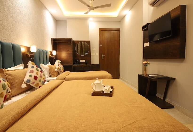 هتل Perfectstayz Laxmi Heritage