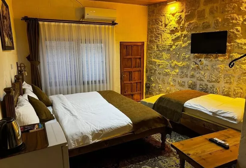 Kasr i Han Konagi Otel