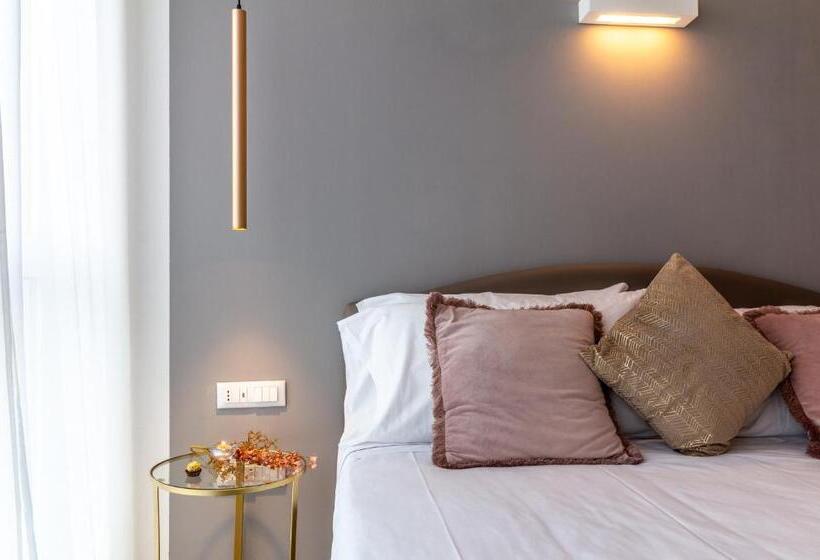 هتل 4 Star Suite Spa   Self Check In