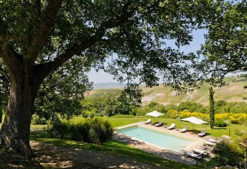 Hotelli Agriturismo Le Macchie