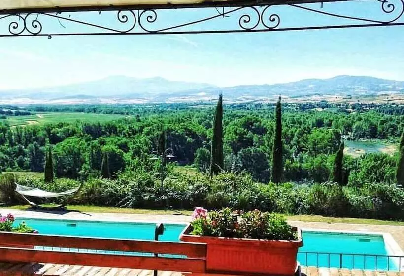 ホテル Agriturismo Piatina