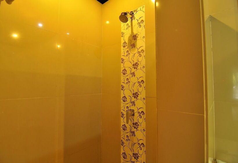 酒店 Balangan Surf Resort