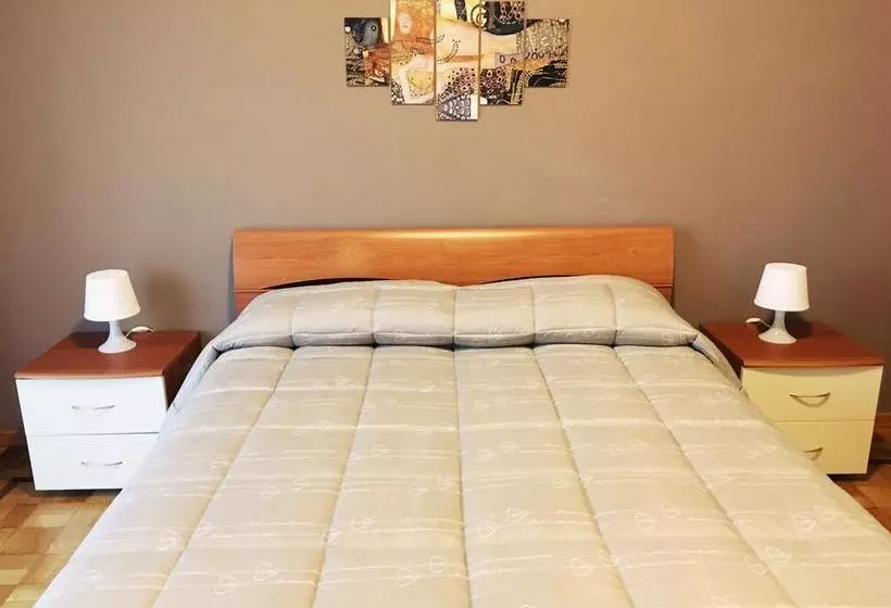 هتل B&b Alpaca Biella