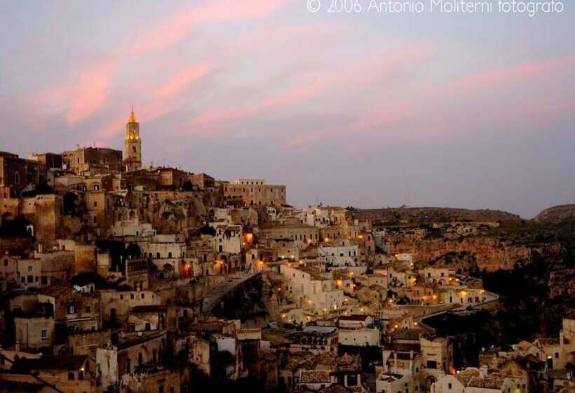 هتل B&b Il Cielo Sui Sassi