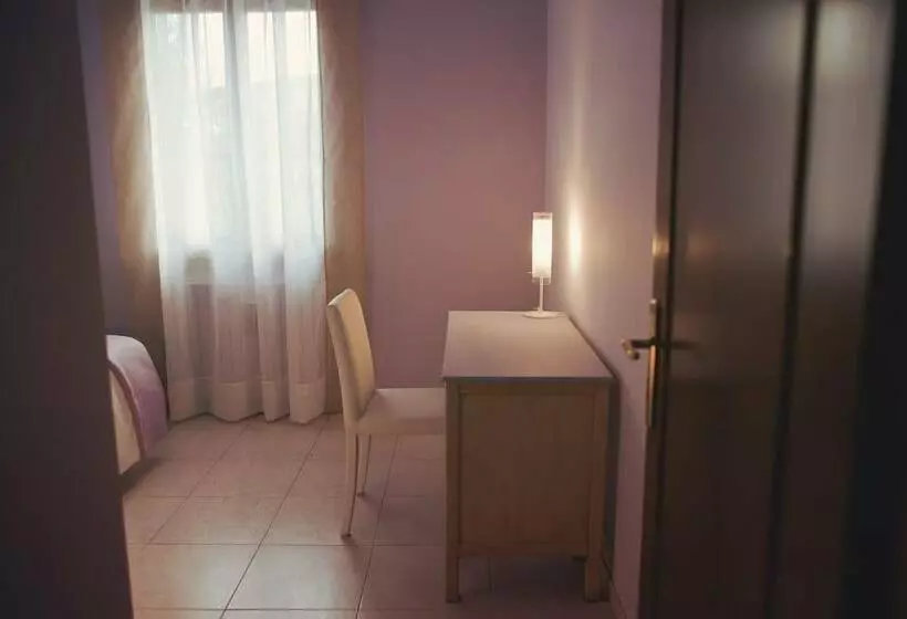 Hotelli B&b Il Faggio Rosso