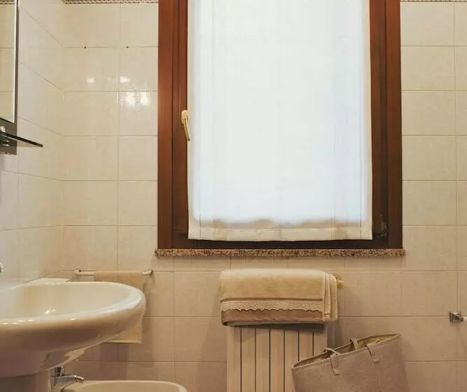 Hotelli B&b Il Faggio Rosso