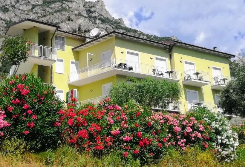 Hotelli Casa Piantoni