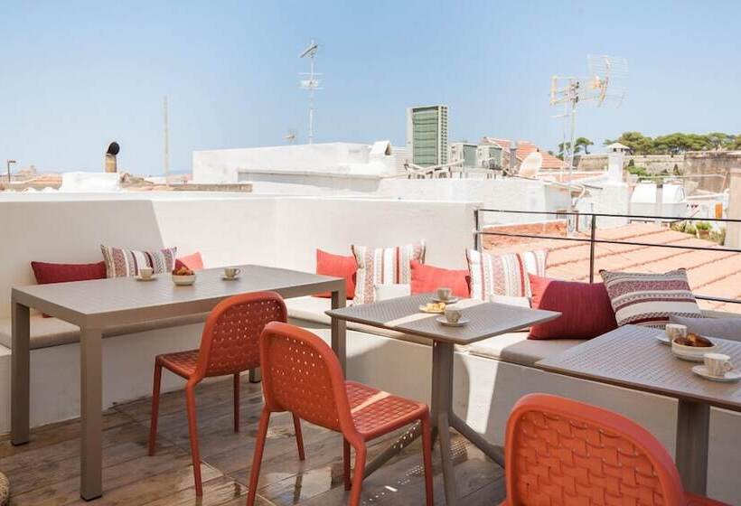 فندق Cressa Suites   Adults Only