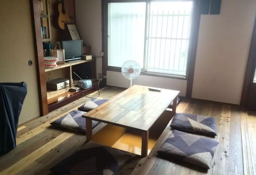 Hotelli Fujiya