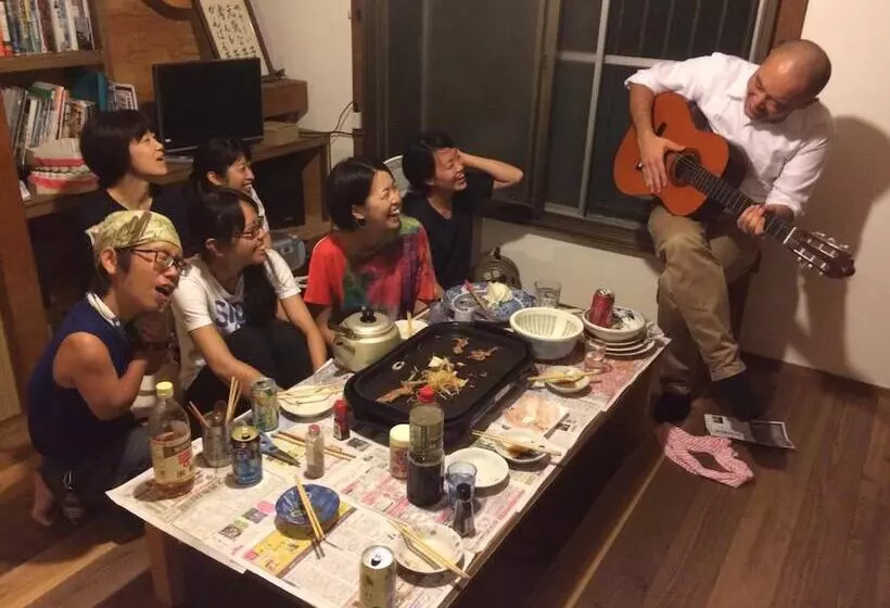 Hotelli Fujiya