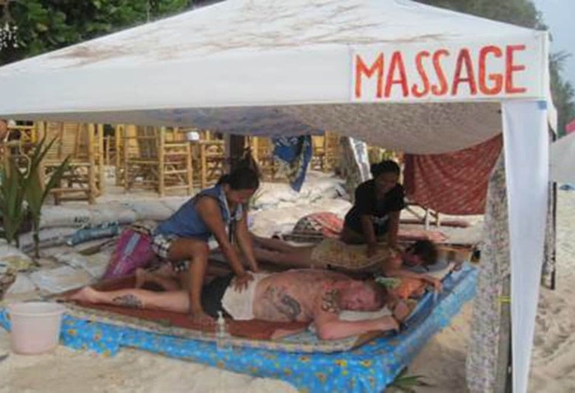 酒店 Jj Beach Resort