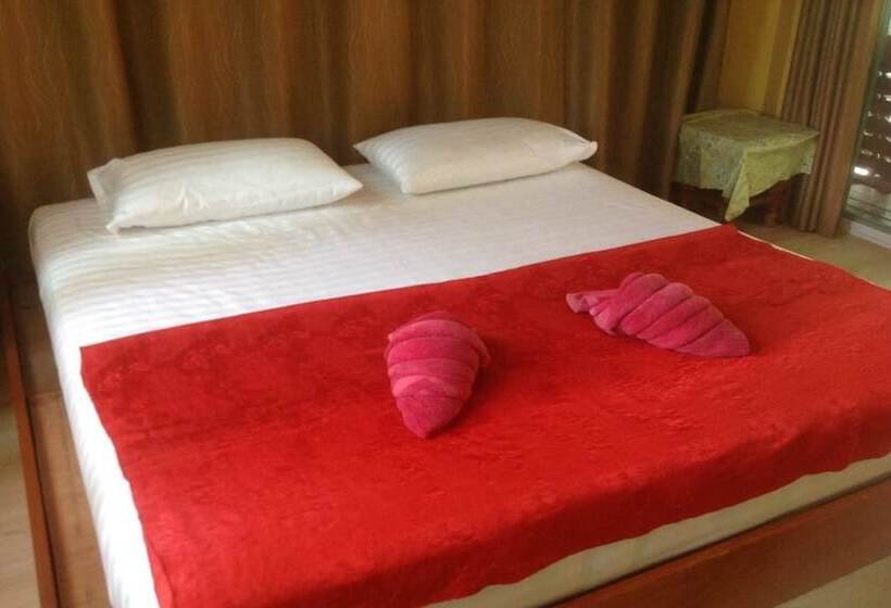 酒店 Jj Beach Resort